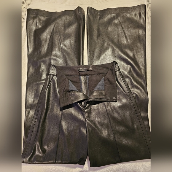 Trade / reserved Dylan Faux Leather Wide Leg in Black Alice + Olivia - Picture 3 of 10